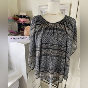 Mirabilia 2x paisley shoulder cutout poncho tunic top 0425